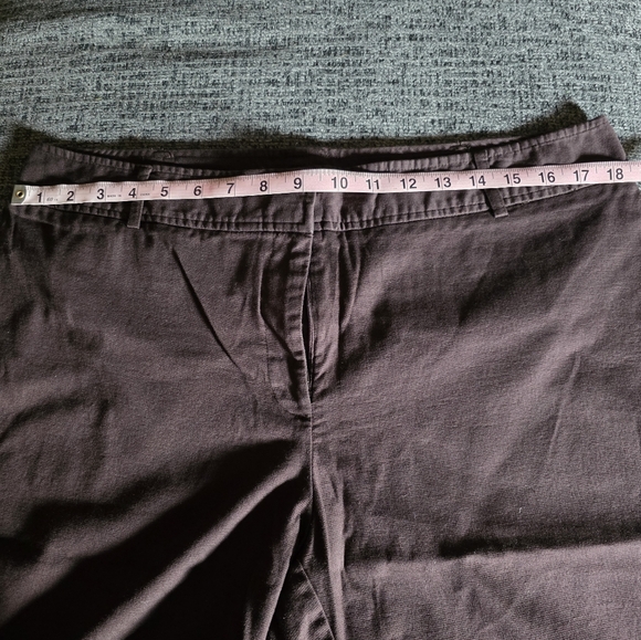 Bermuda shorts - Picture 3 of 4